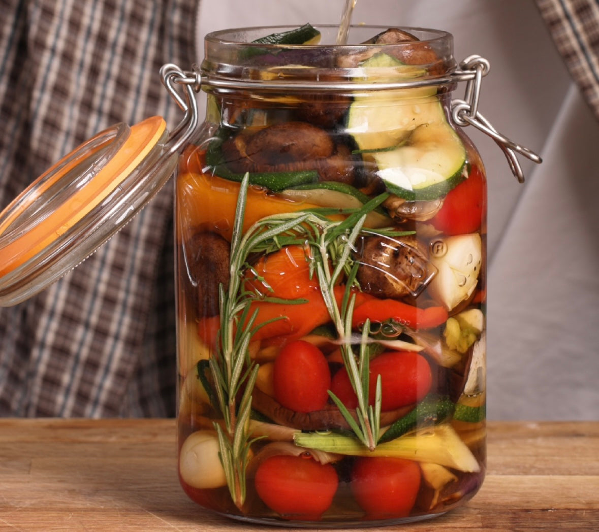Homemade Giardiniera Pickles (Italian Gardener Pickles)